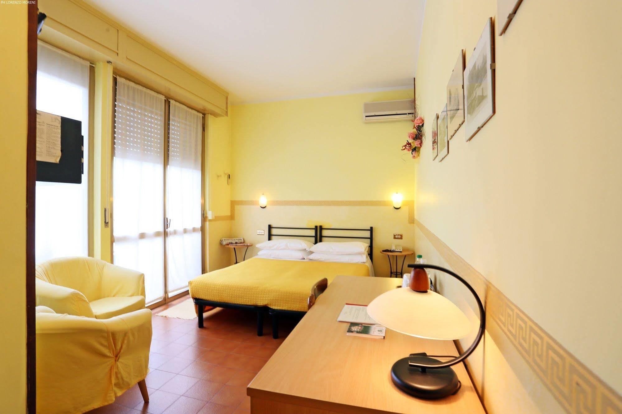 Hotel Astoria Tabiano Terme Exterior foto
